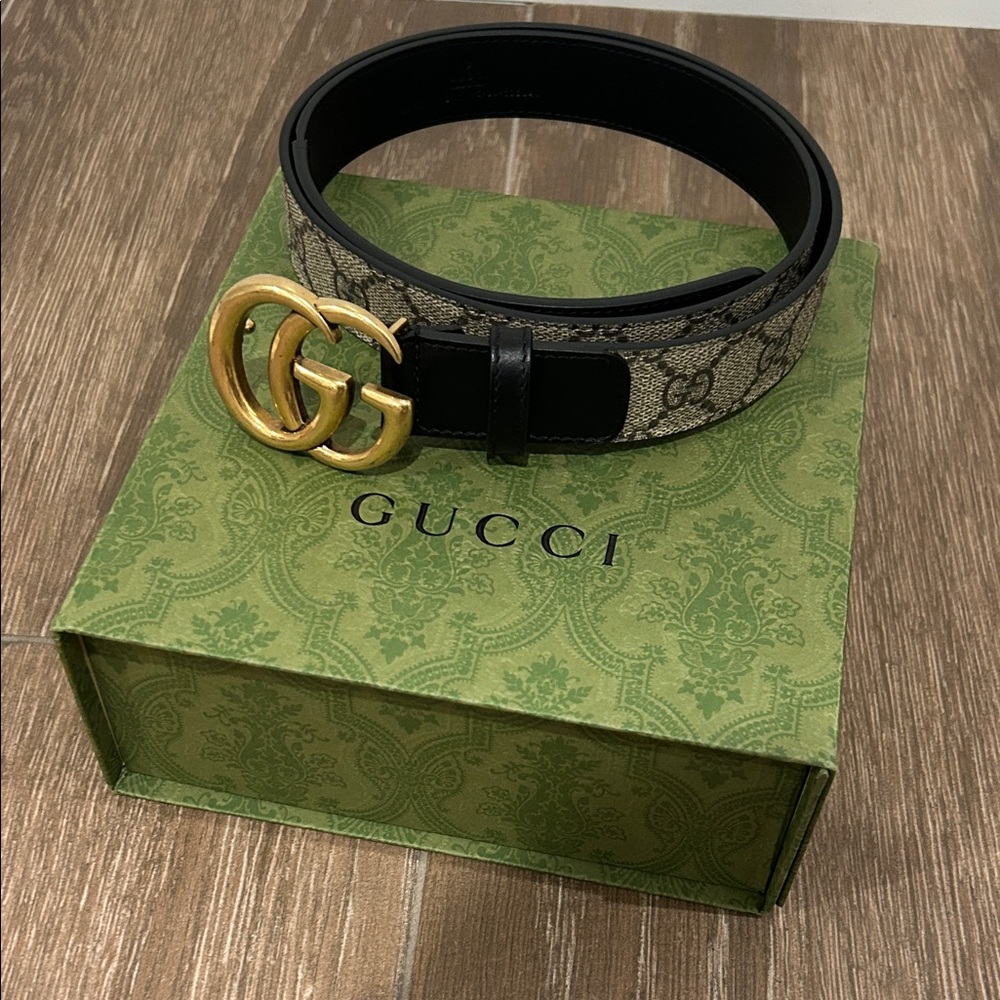Gucci Beige GG Supreme Canvas Belt with Black Trim and Gold Double G